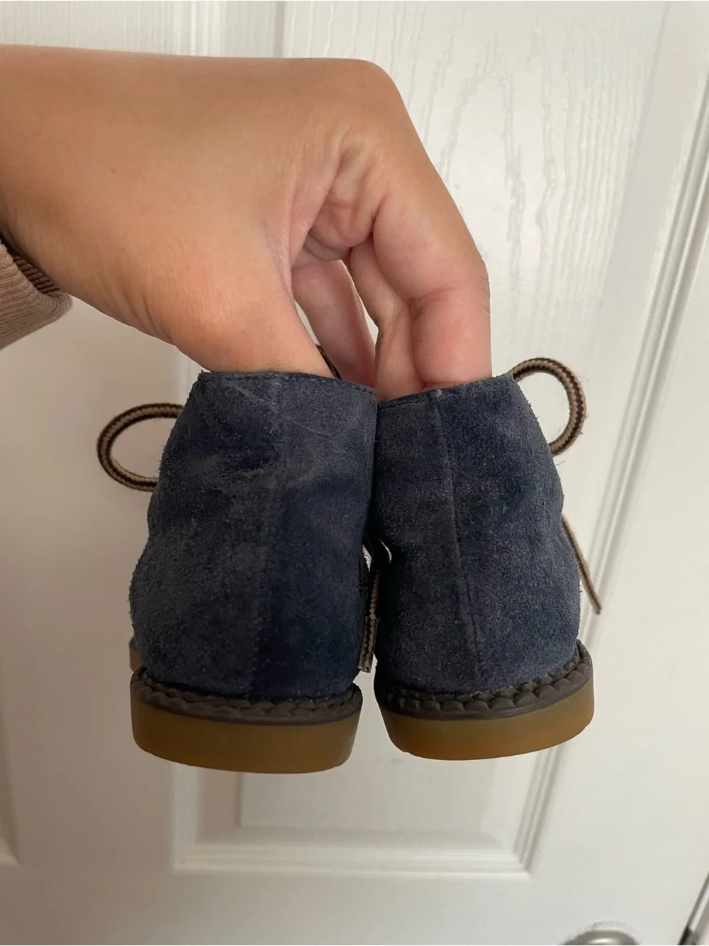 weebok classic navy
